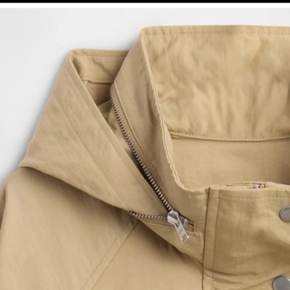 NWT Gap Oversized Nylon Parka in Khaki tan
size XXL - Picture 5 of 12
